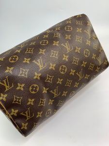 Louis Vuitton Speedy 30