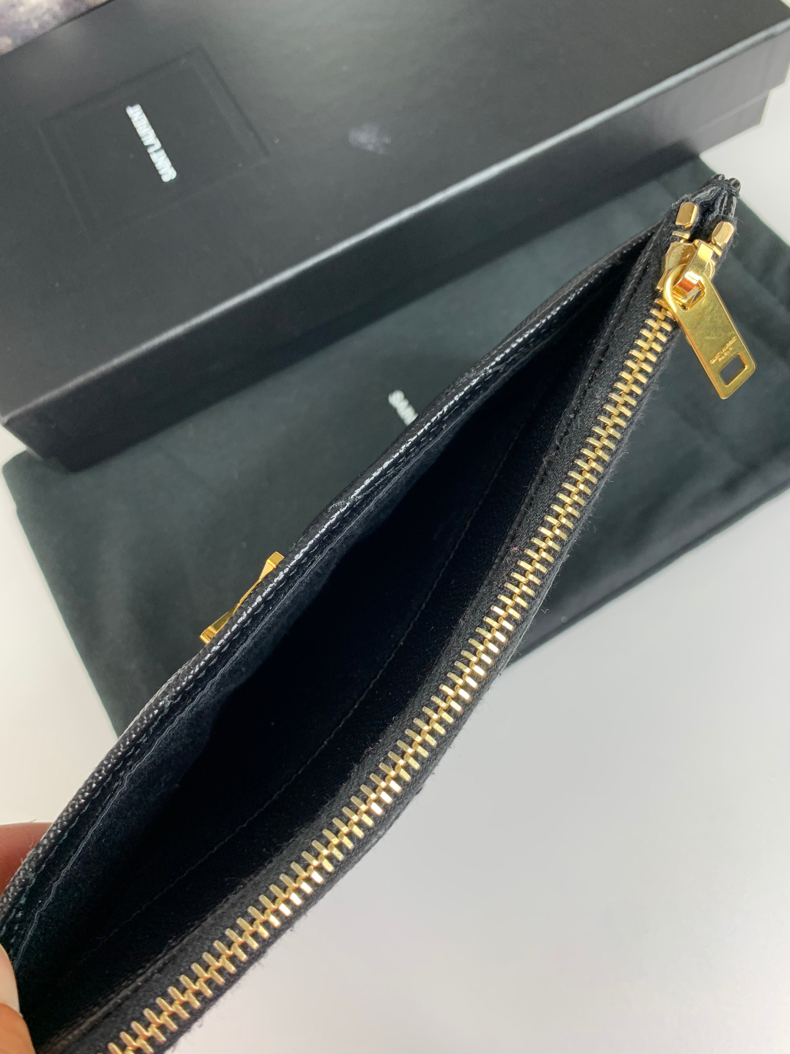 Yves Saint Laurent Pouch