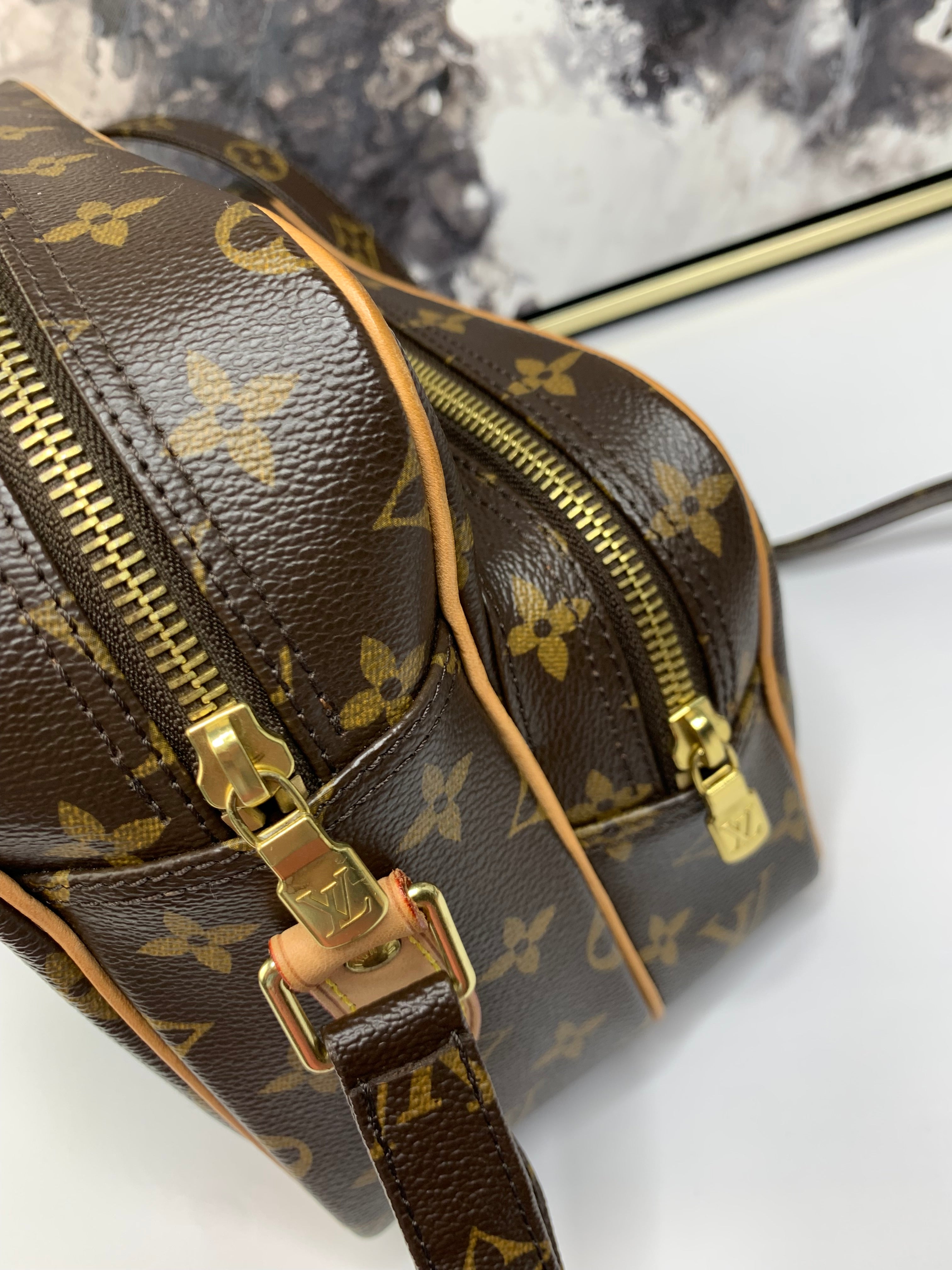 Louis Vuitton Nile MM