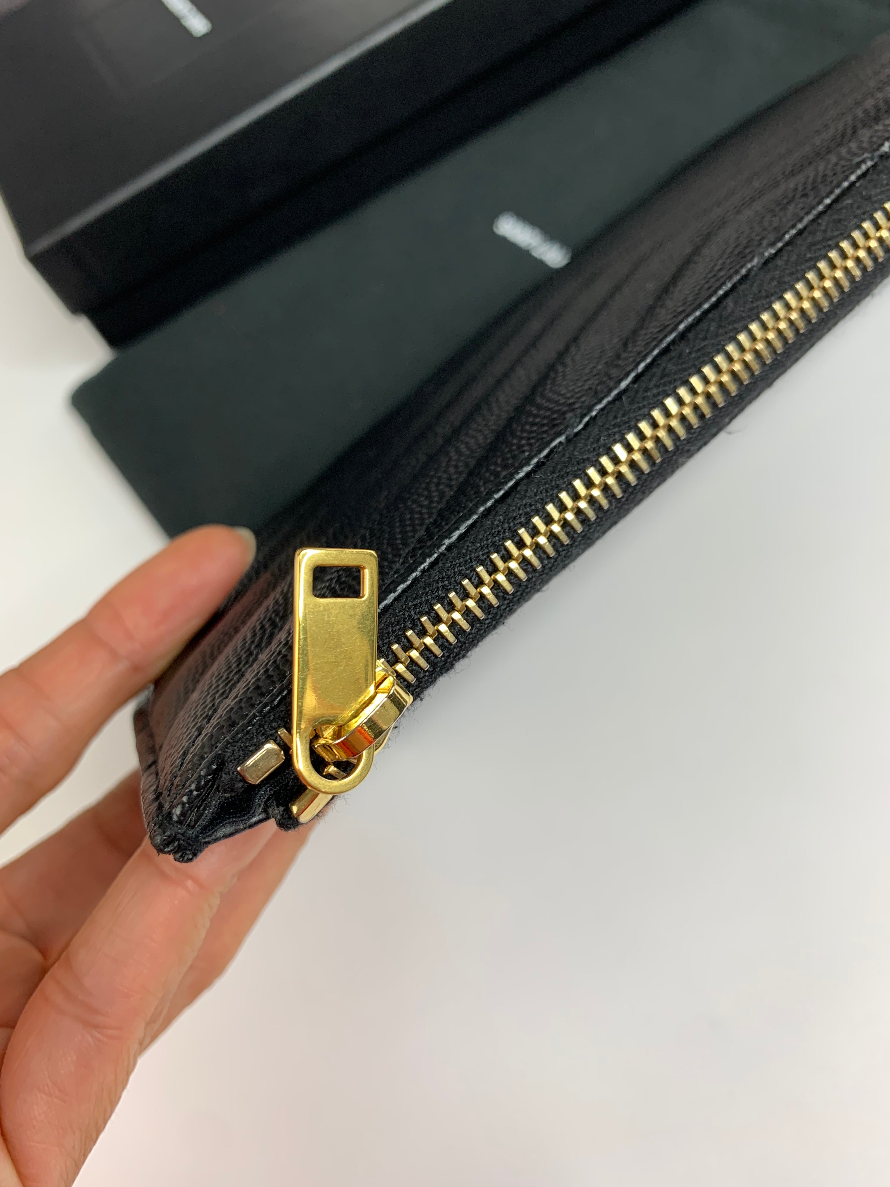 Yves Saint Laurent Pouch