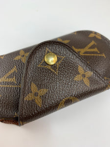 Louis Vuitton Round Key Holder