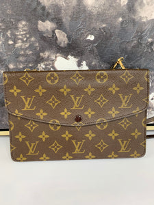 Louis Vuitton Double Rabat