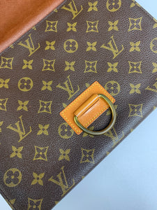 Louis Vuitton Lena Clutch