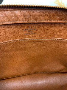 Louis Vuitton Orsay Clutch