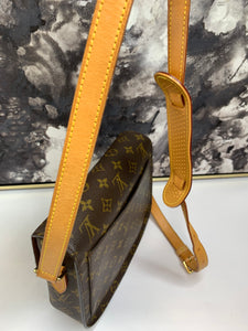 St Cloud GM Crossbody