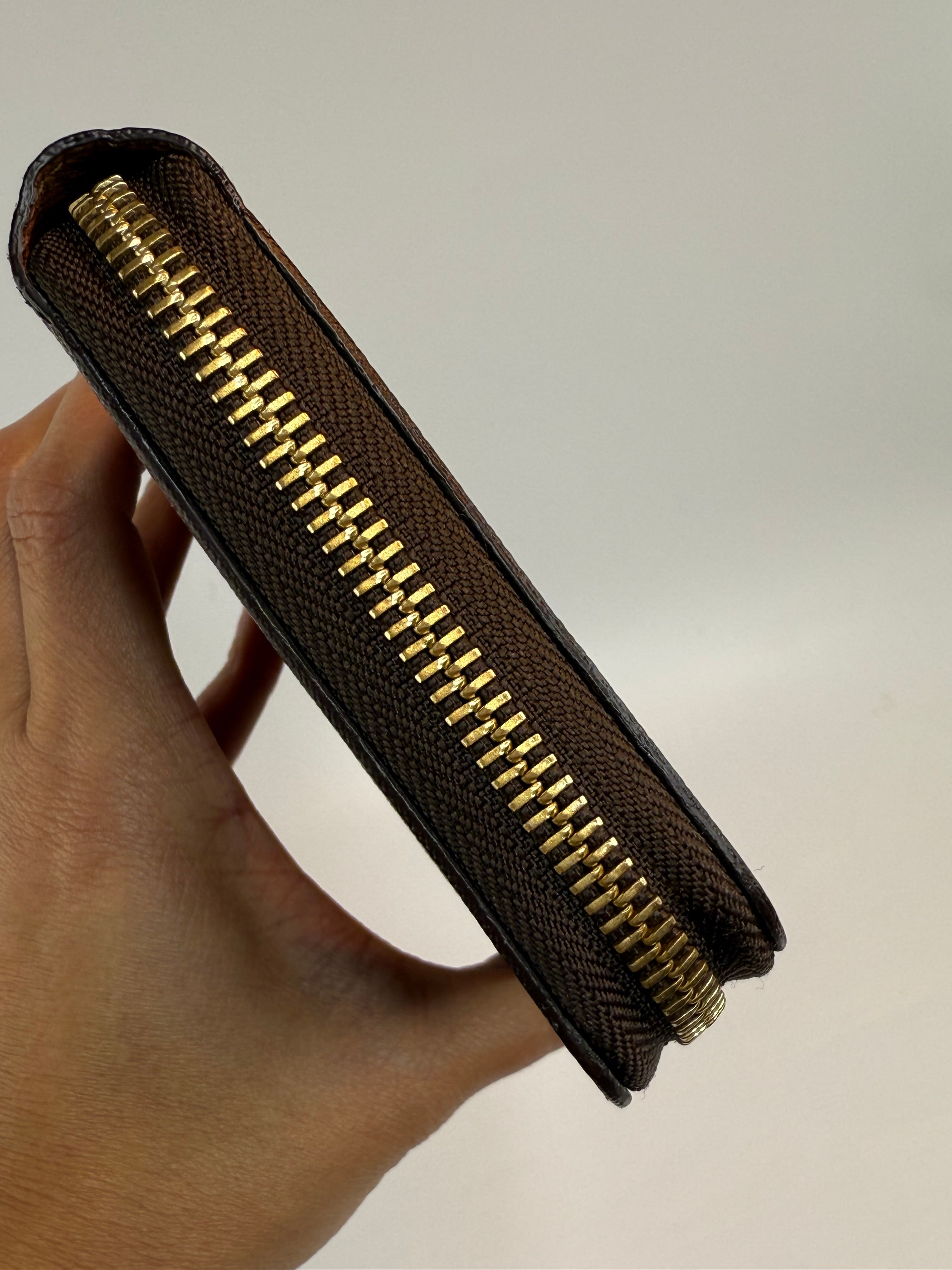Louis Vuitton Zip Around Wallet