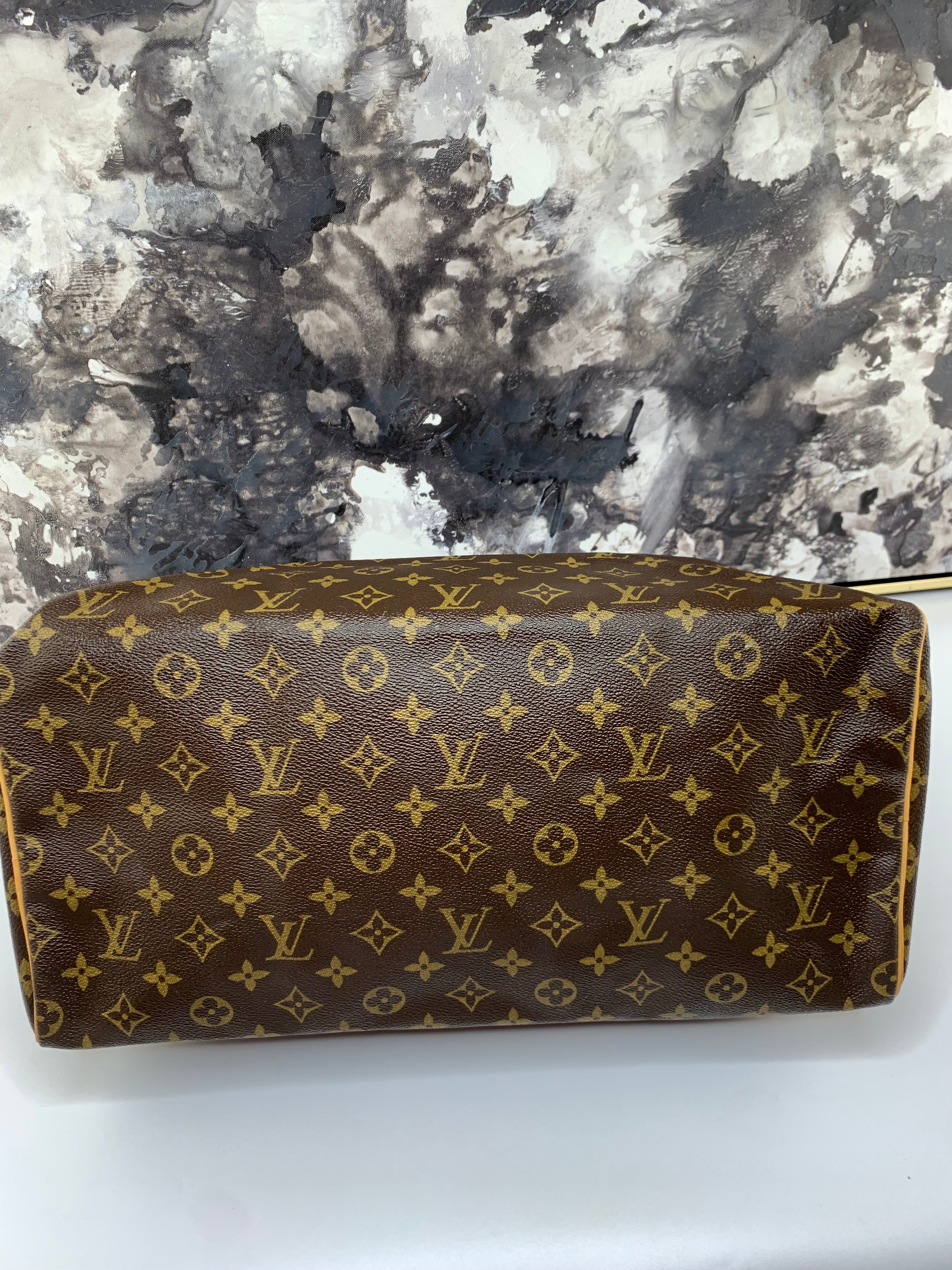 Louis Vuitton Speedy 40