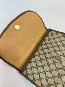 Gucci Vintage Medium Clutch