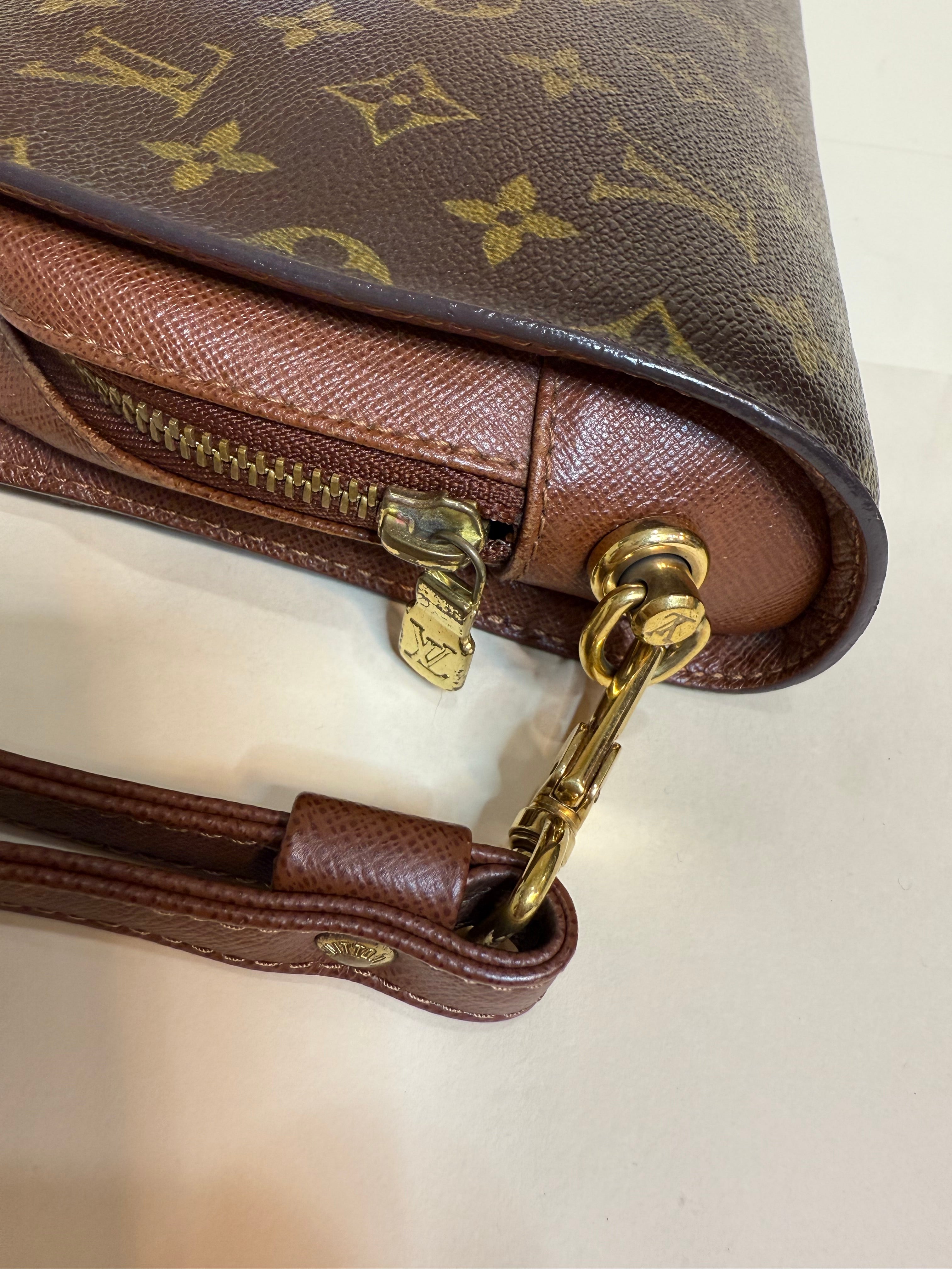 Louis Vuitton Orsay Clutch