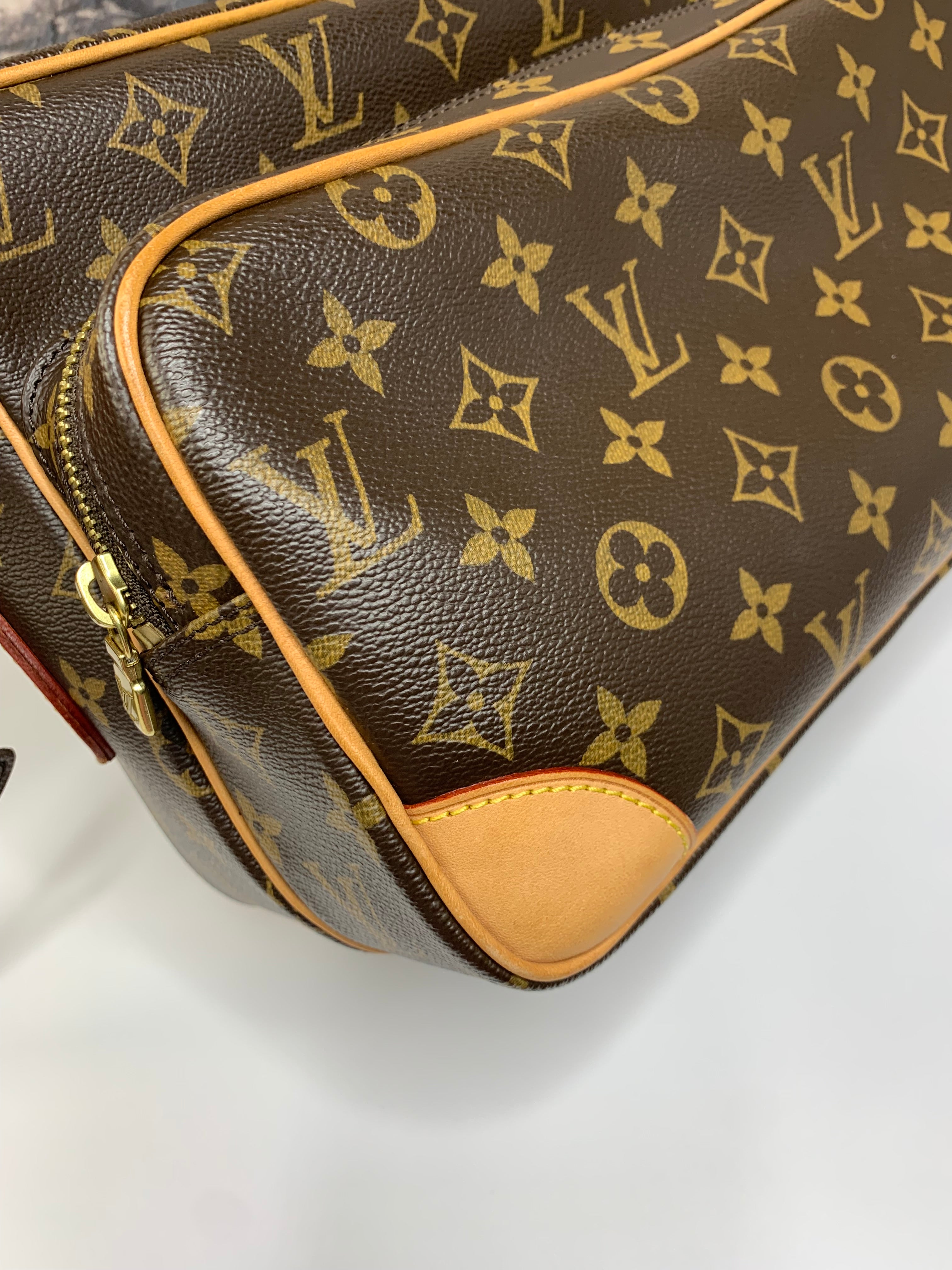 Louis Vuitton Nile MM