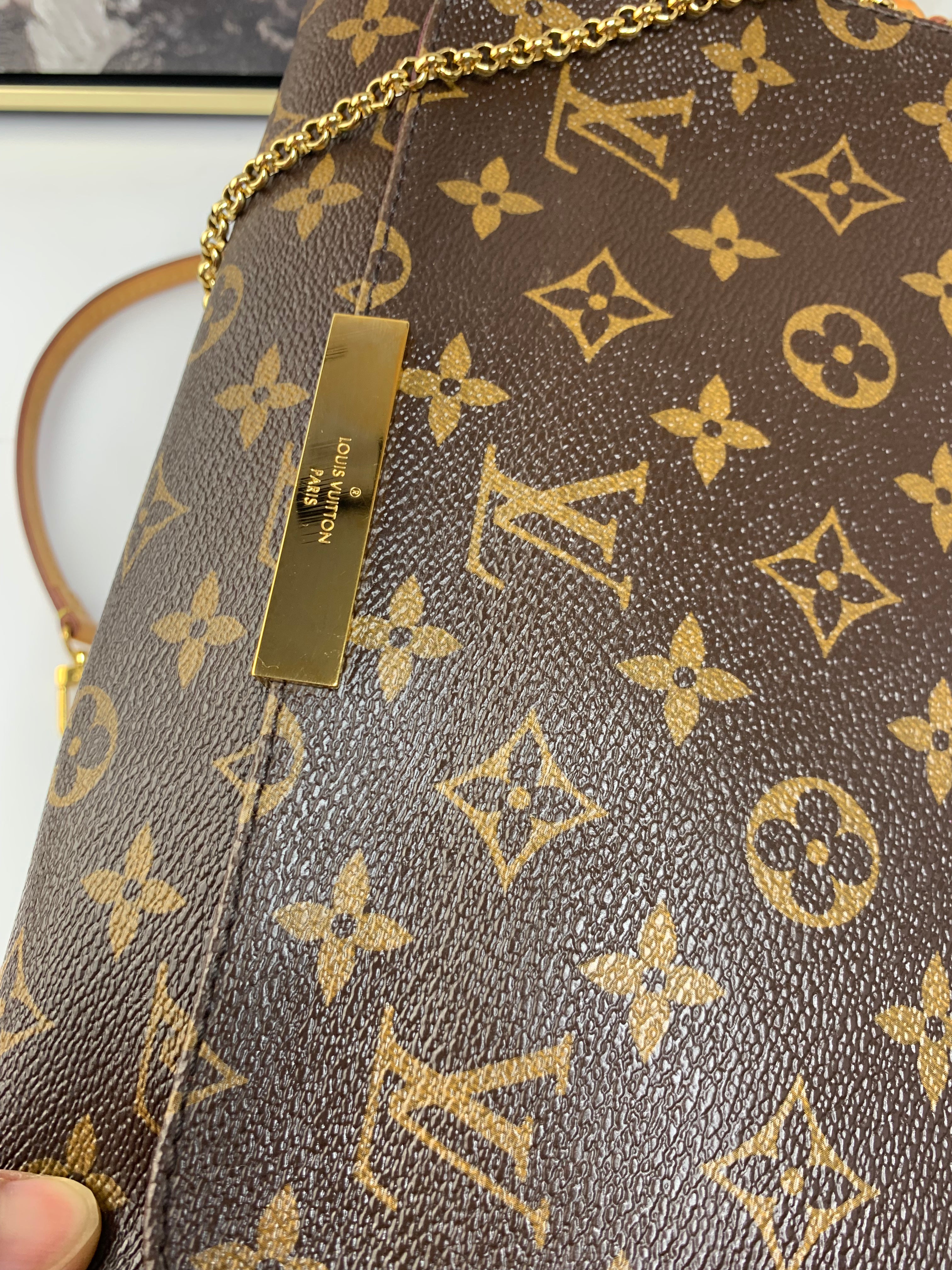 Louis Vuitton Favorite MM