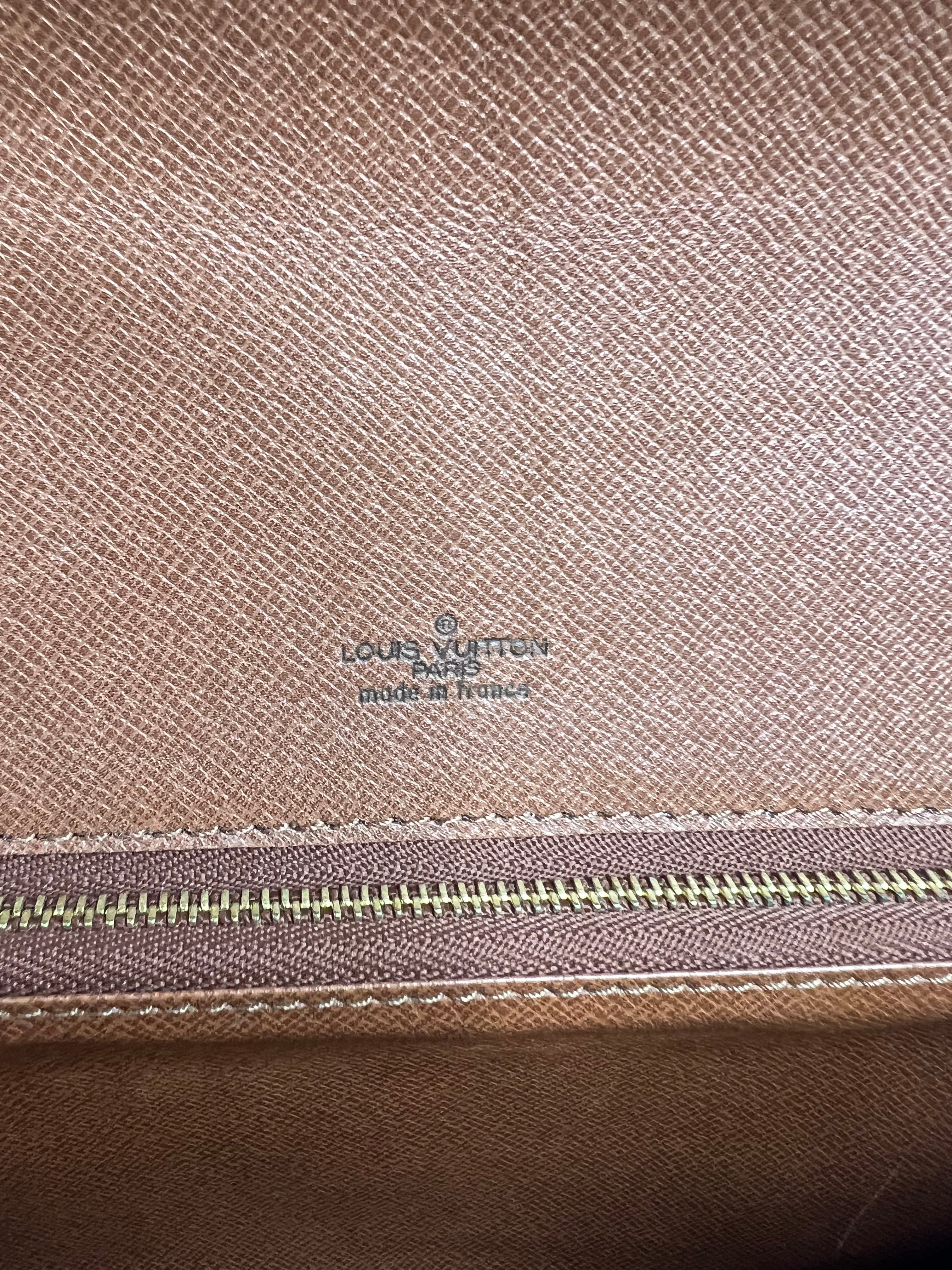 Louis Vuitton Vintage Clutch