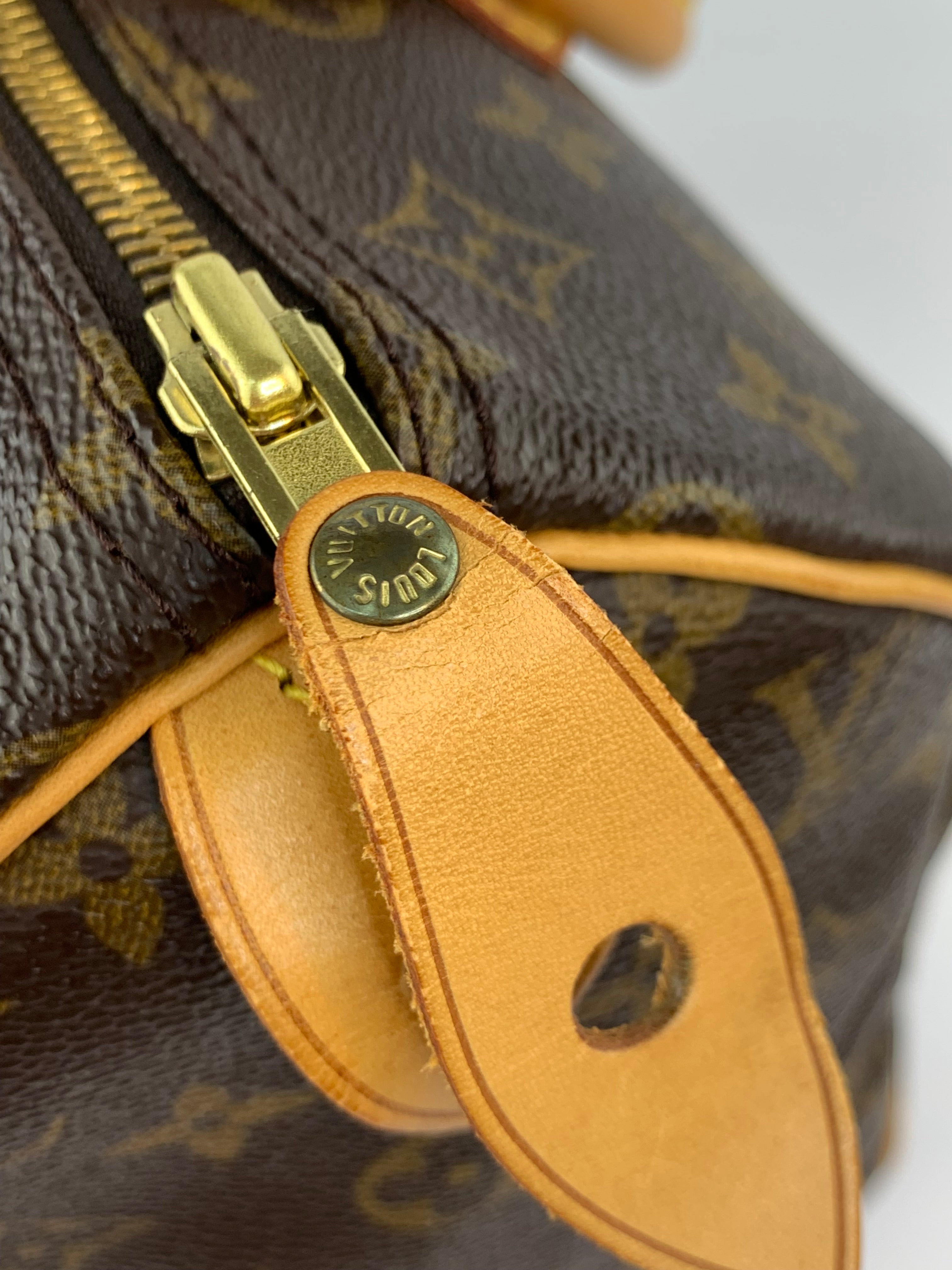 Louis Vuitton Speedy 30