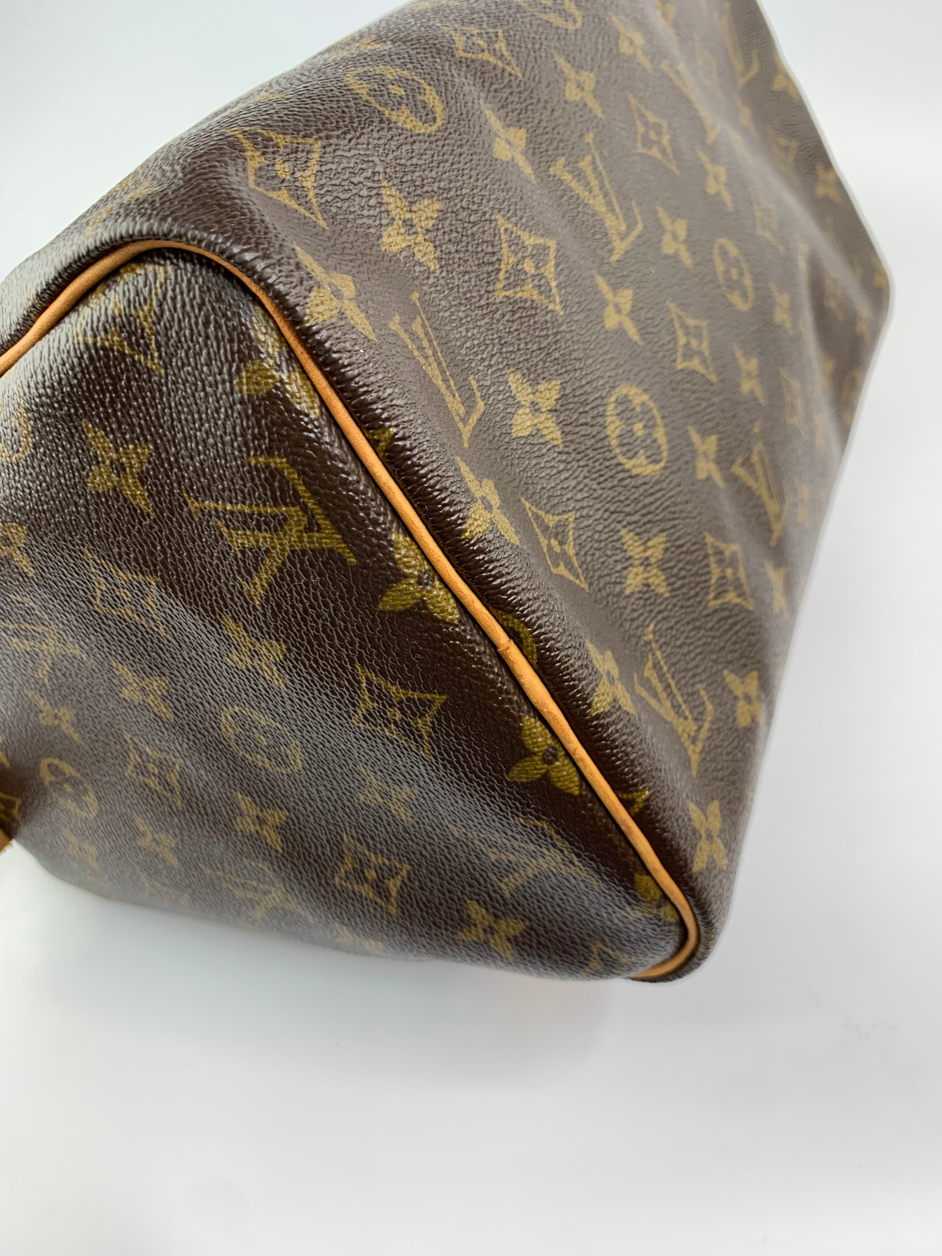 Louis Vuitton Speedy 30