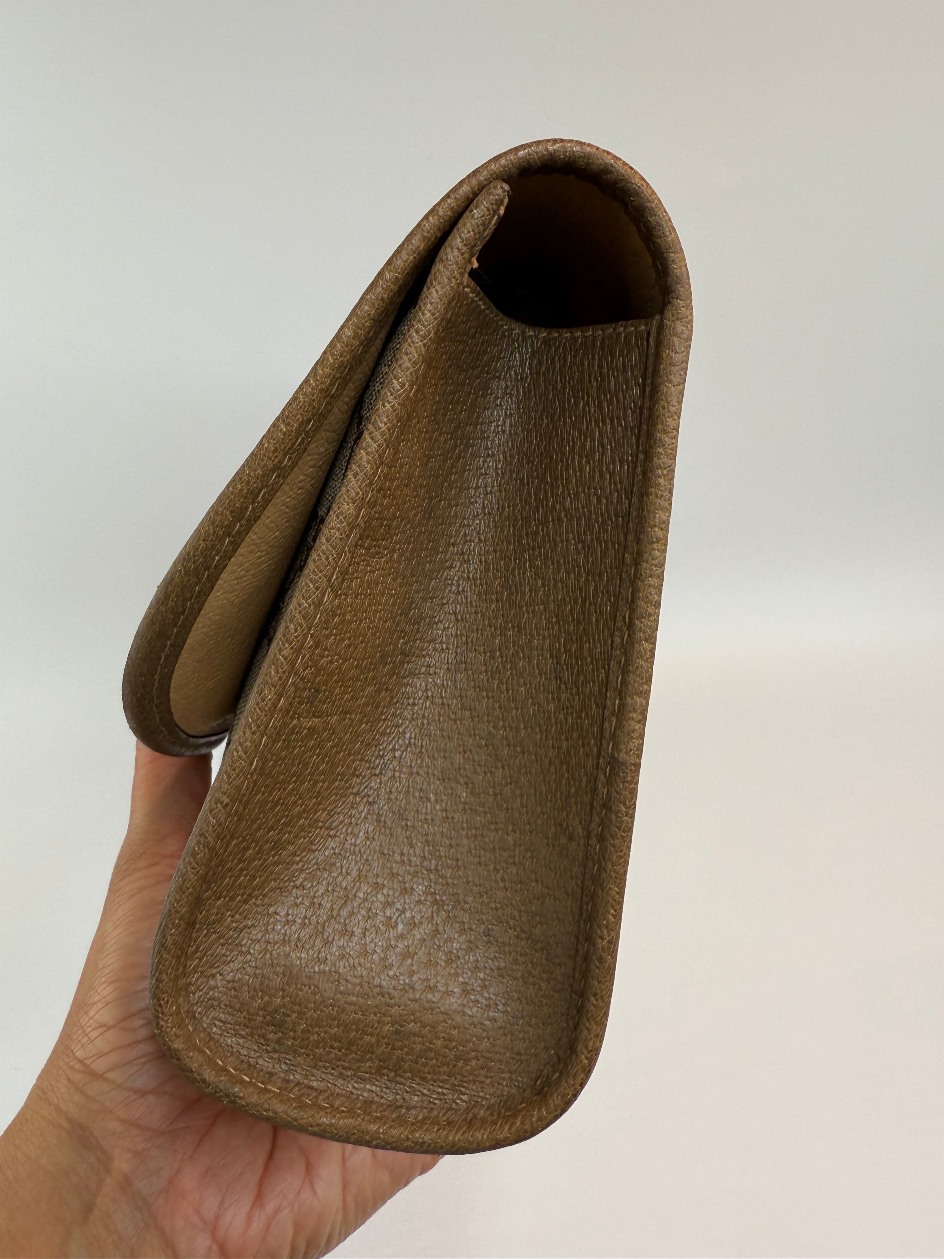 Gucci Vintage Medium Clutch