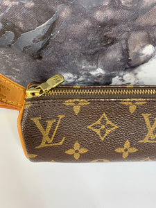 Louis Vuitton Pen Case