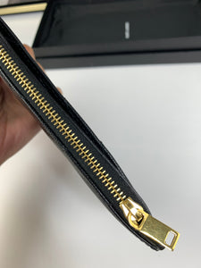 Yves Saint Laurent Pouch