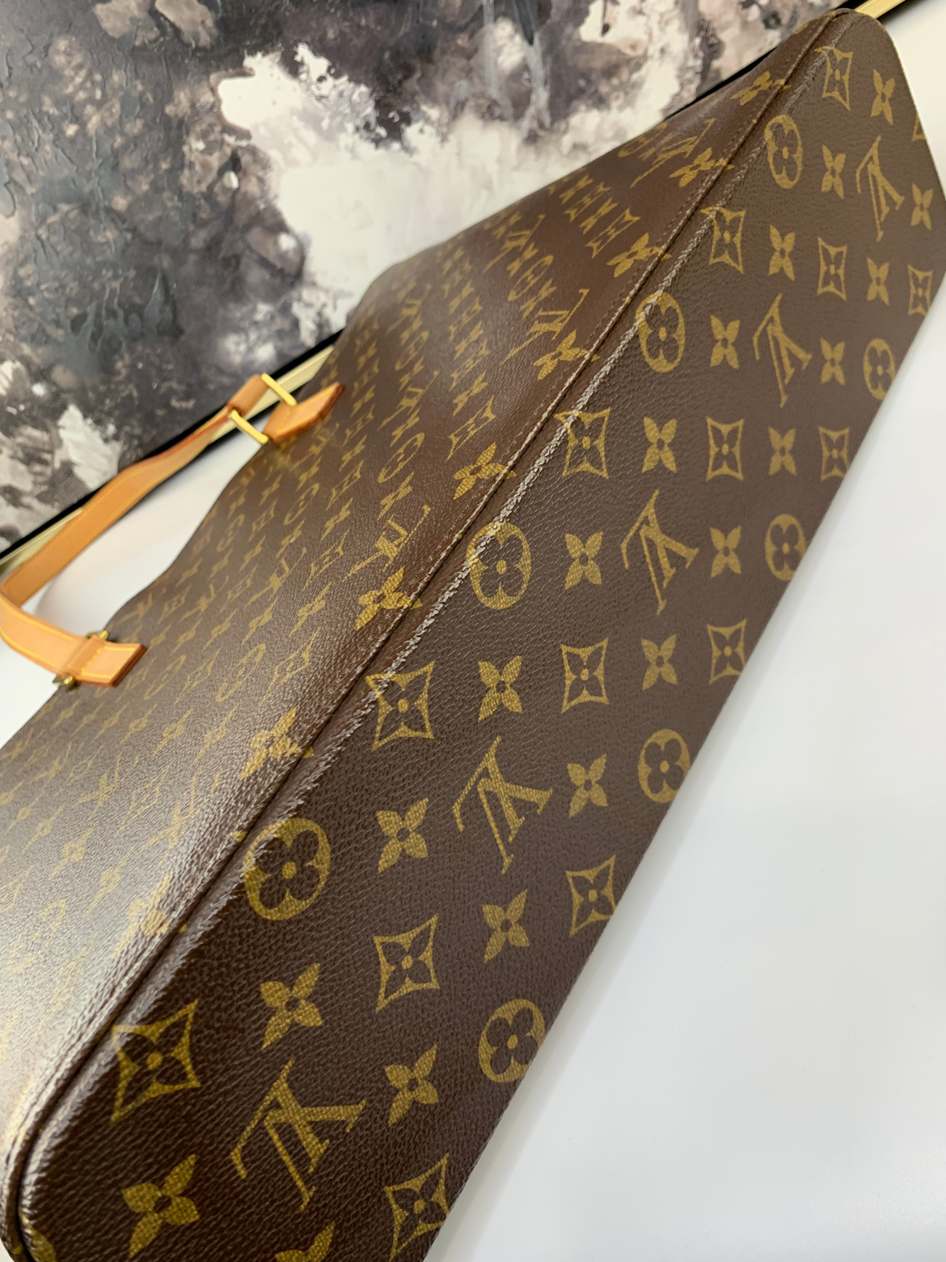 Louis Vuitton Luco Tote