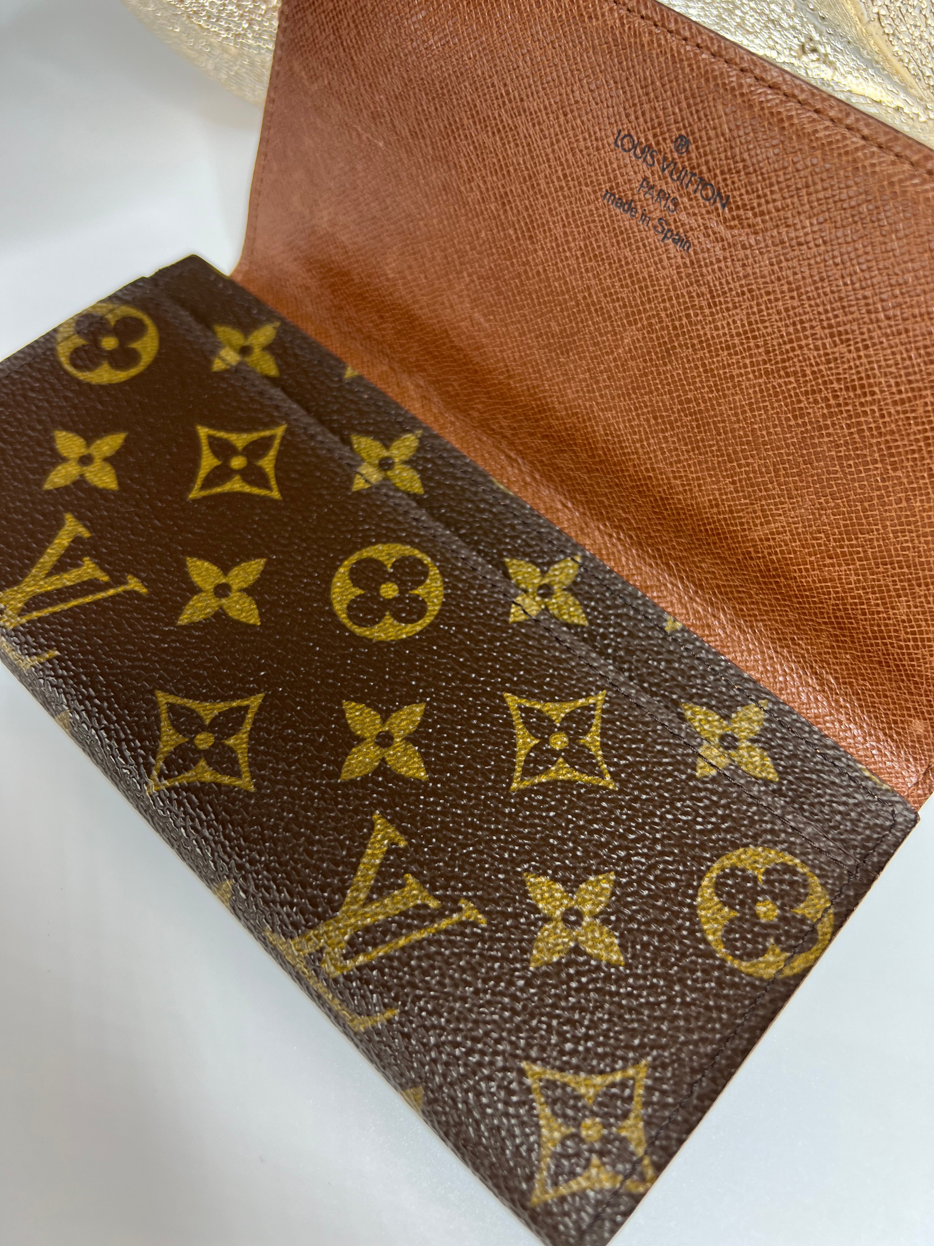 Louis Vuitton Checkbook Cover