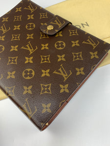 Louis Vuitton Large Ring Agenda