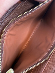 Louis Vuitton Zip Around Wallet