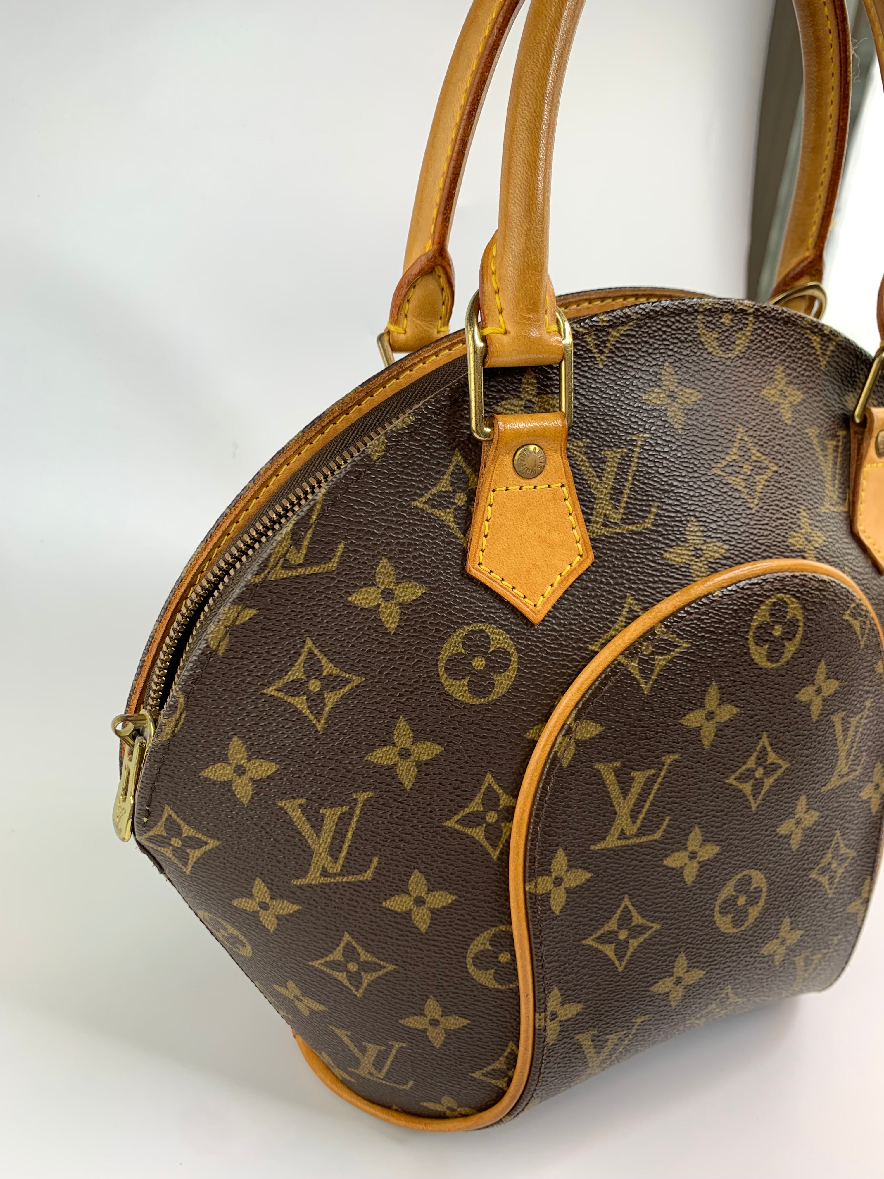 Louis Vuitton Ellipse PM
