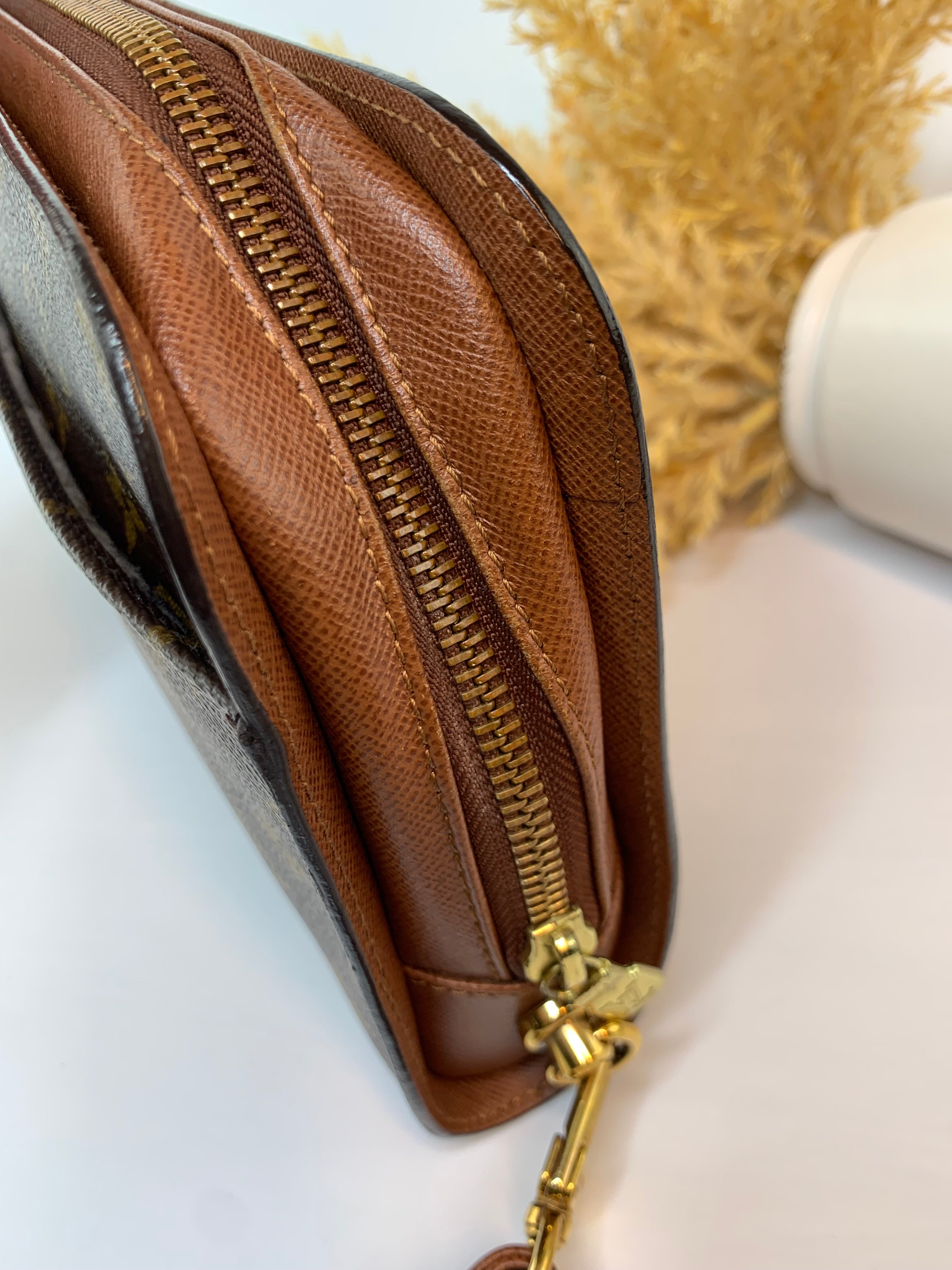 Louis Vuitton Orsay Clutch