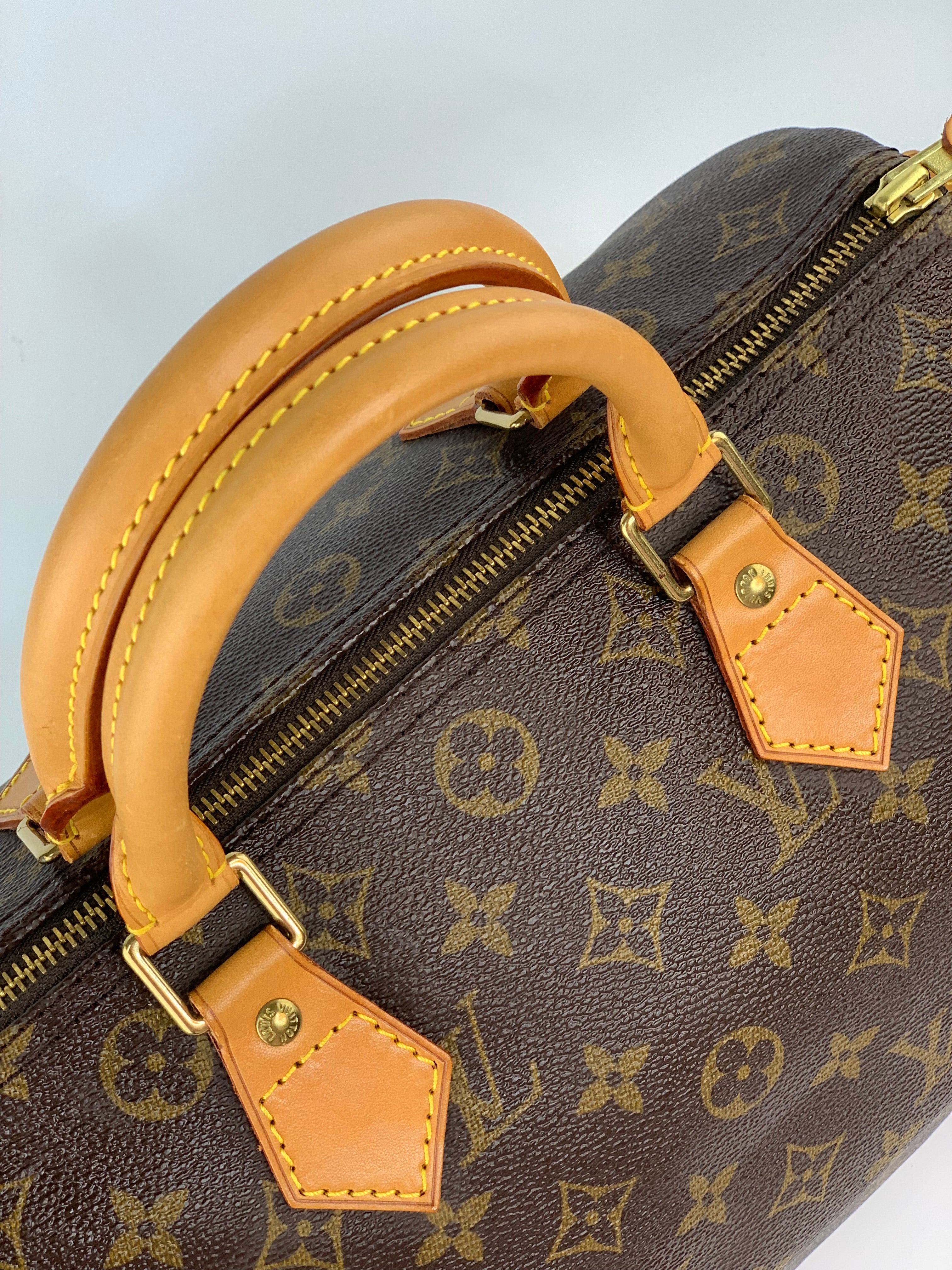 Louis Vuitton Speedy 30