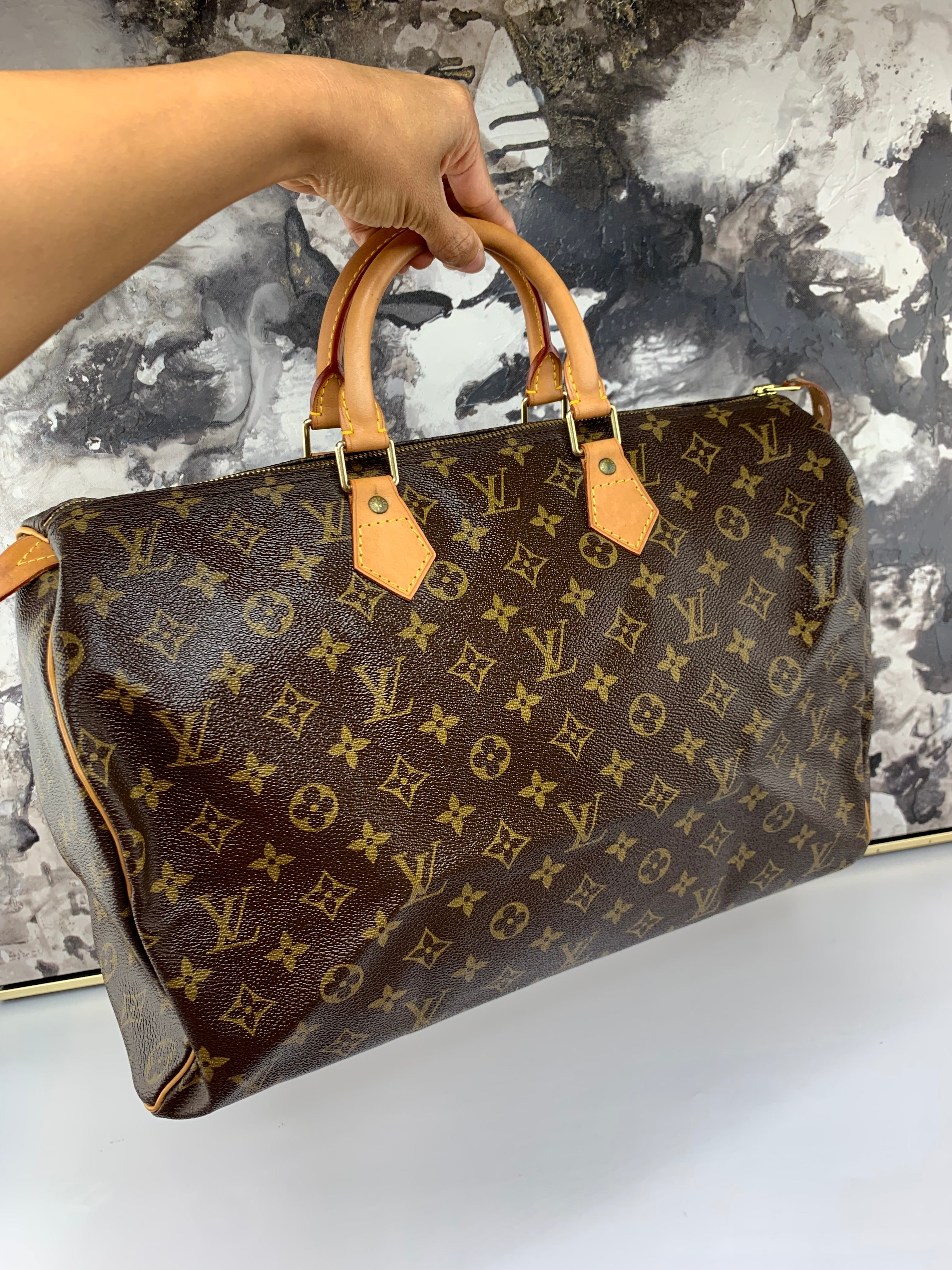 Louis Vuitton Speedy 40