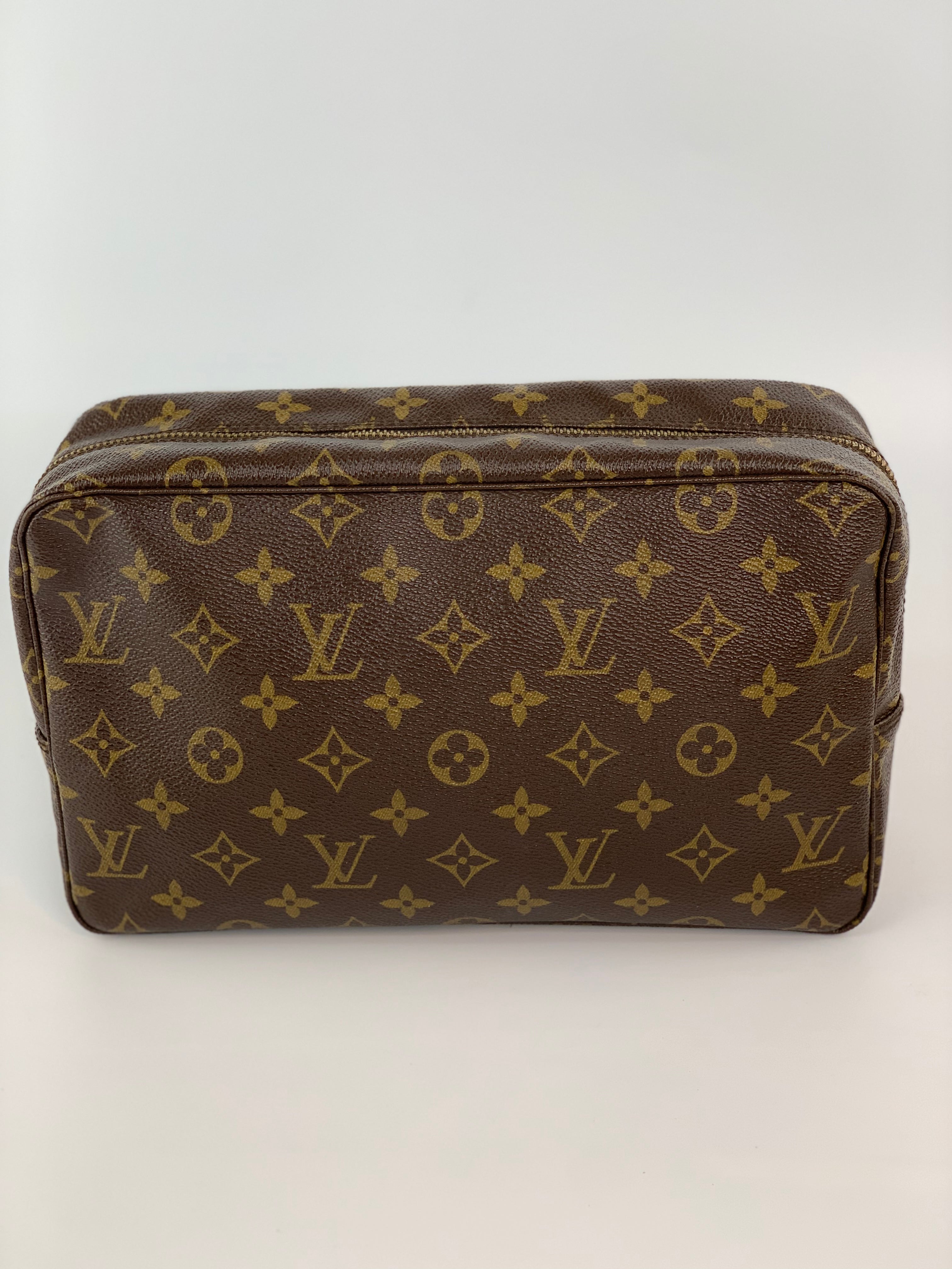 Louis Vuitton Trousse 28