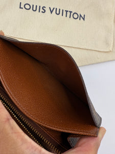Louis Vuitton Short Wallet