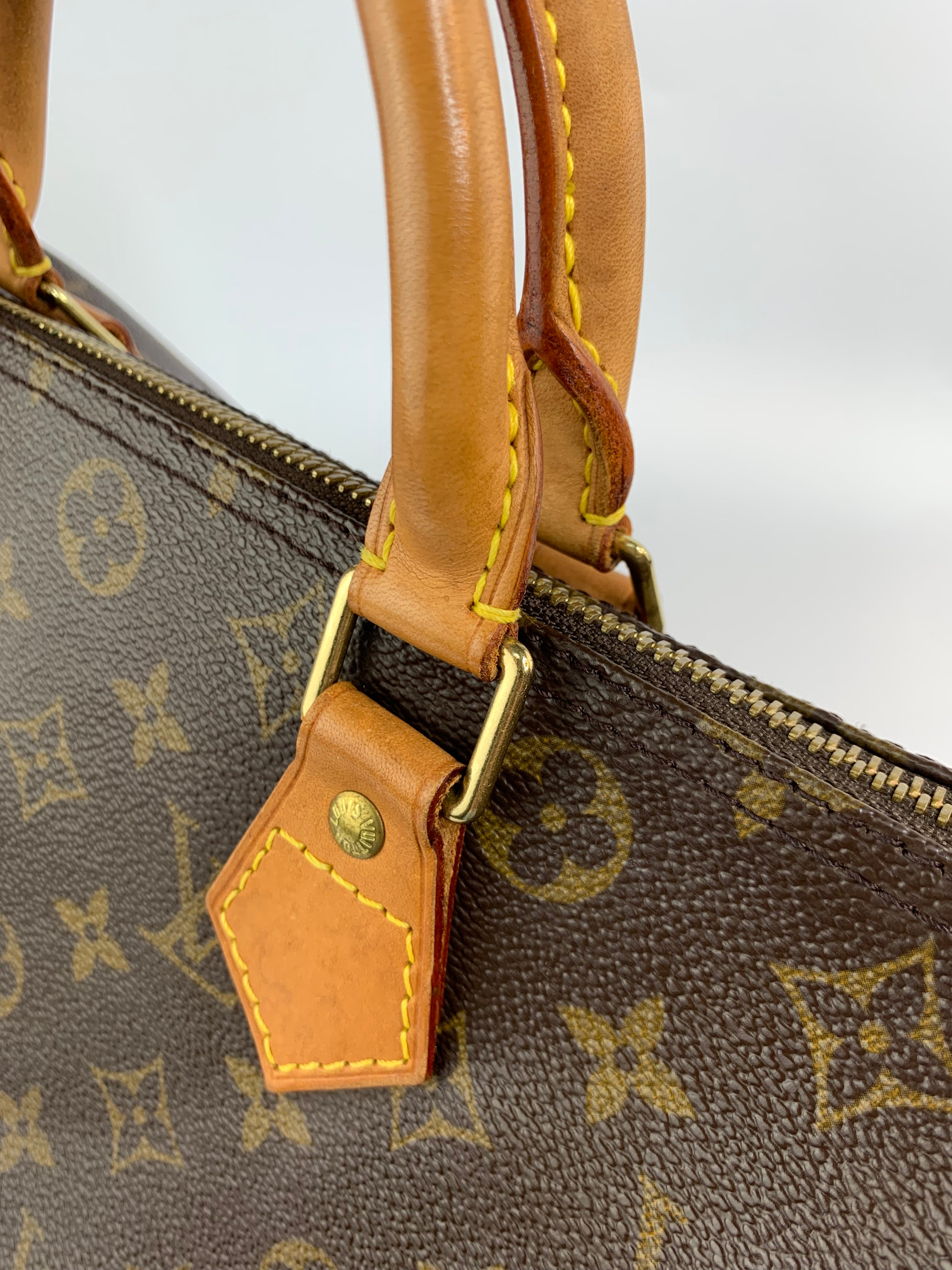 Louis Vuitton Speedy 30