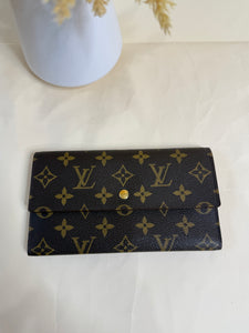 Louis Vuitton International Wallet