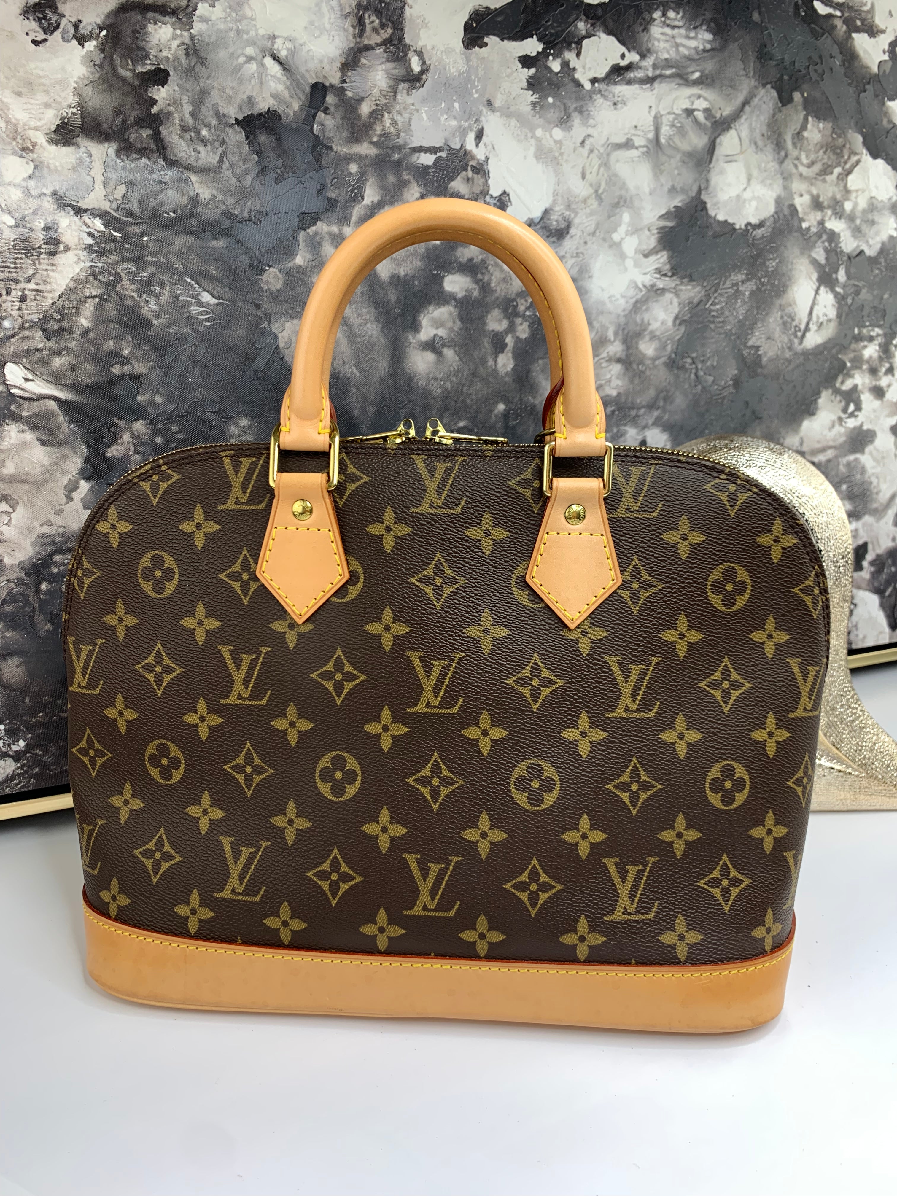 Louis Vuitton Alma PM