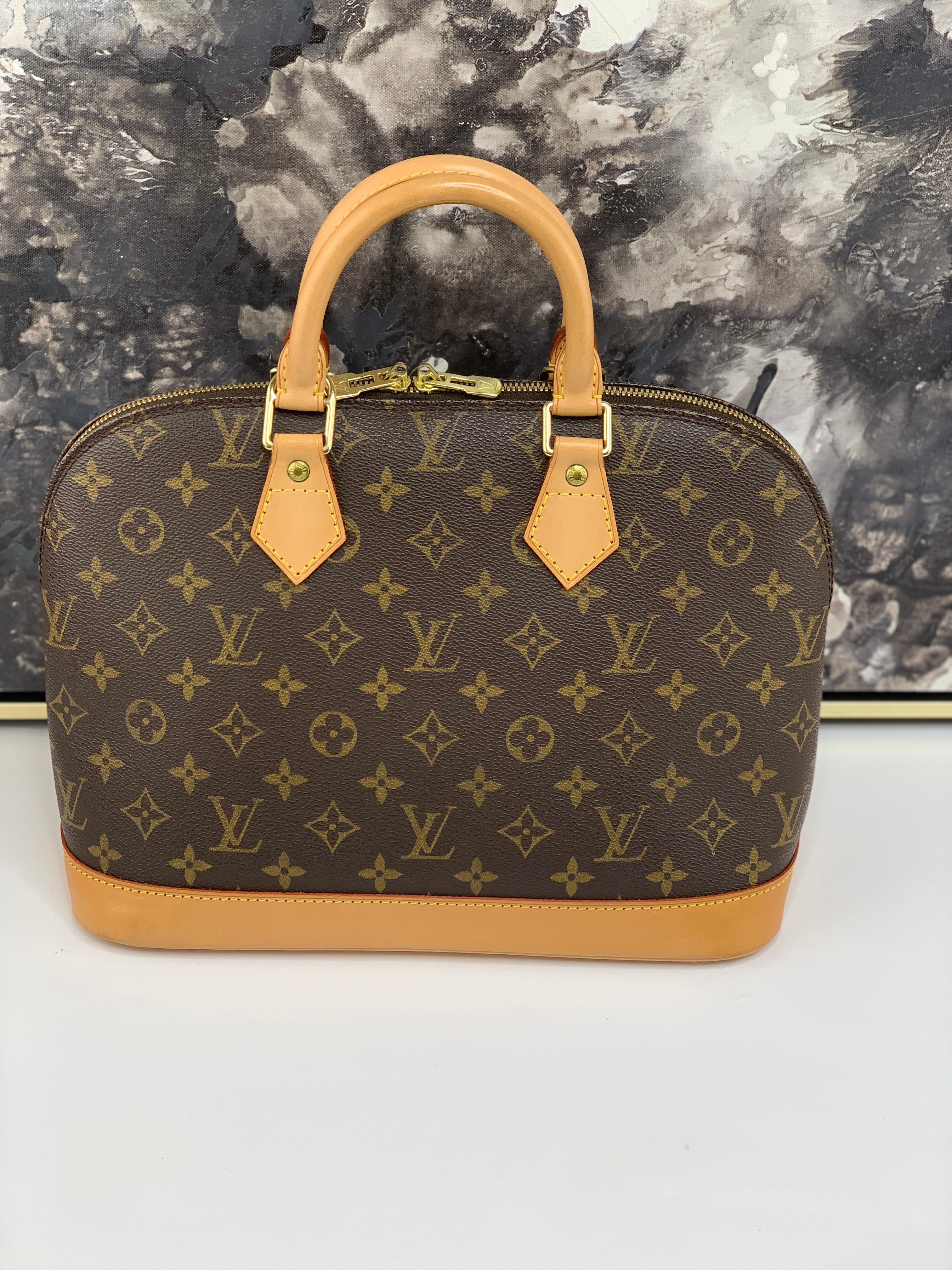 Louis Vuitton Alma PM