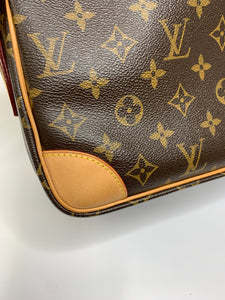 Louis Vuitton Nile MM