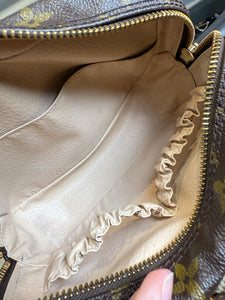 Louis Vuitton Trousse 18