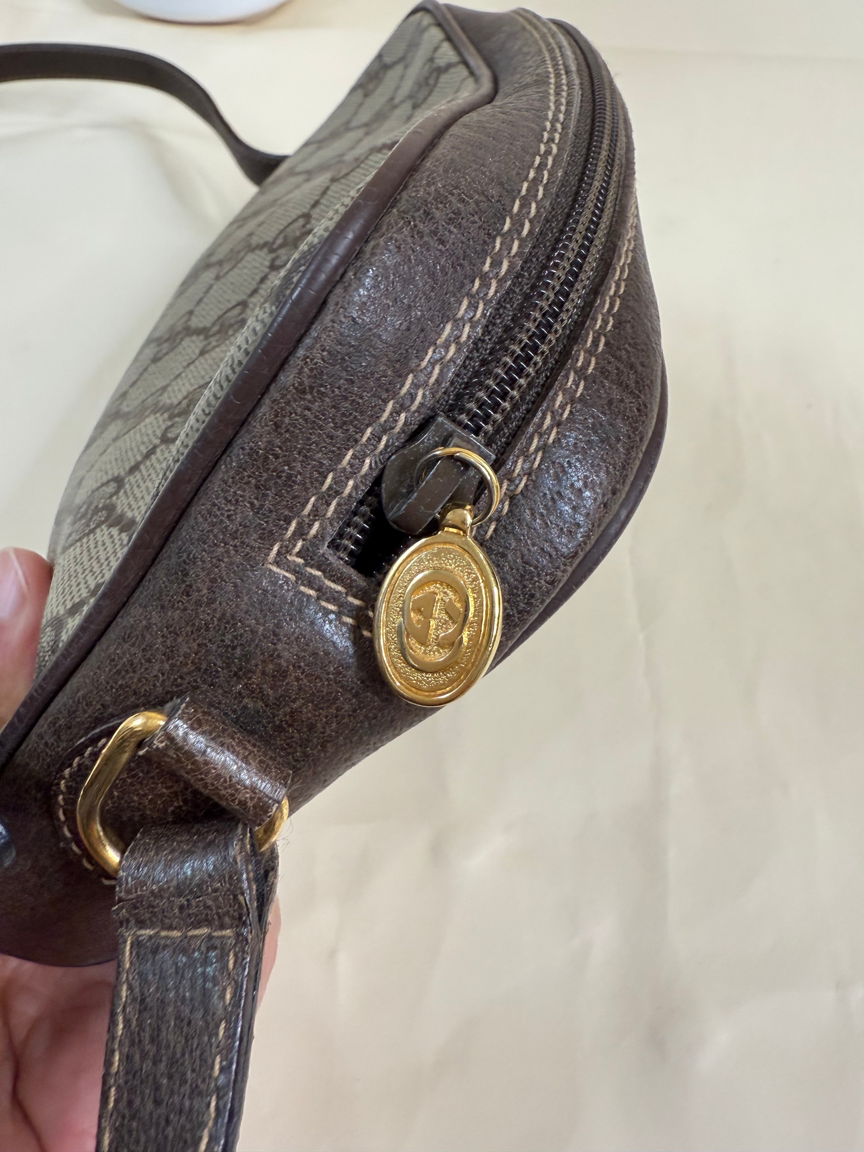 Gucci Vintage Crossbody