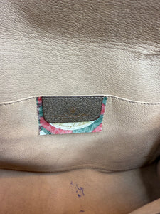 Gucci Vintage Medium Clutch