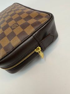 Louis Vuitton Toiletry Pouch in Damier  Ebene