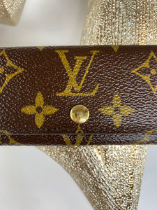 Louis Vuitton 4 Key Holder