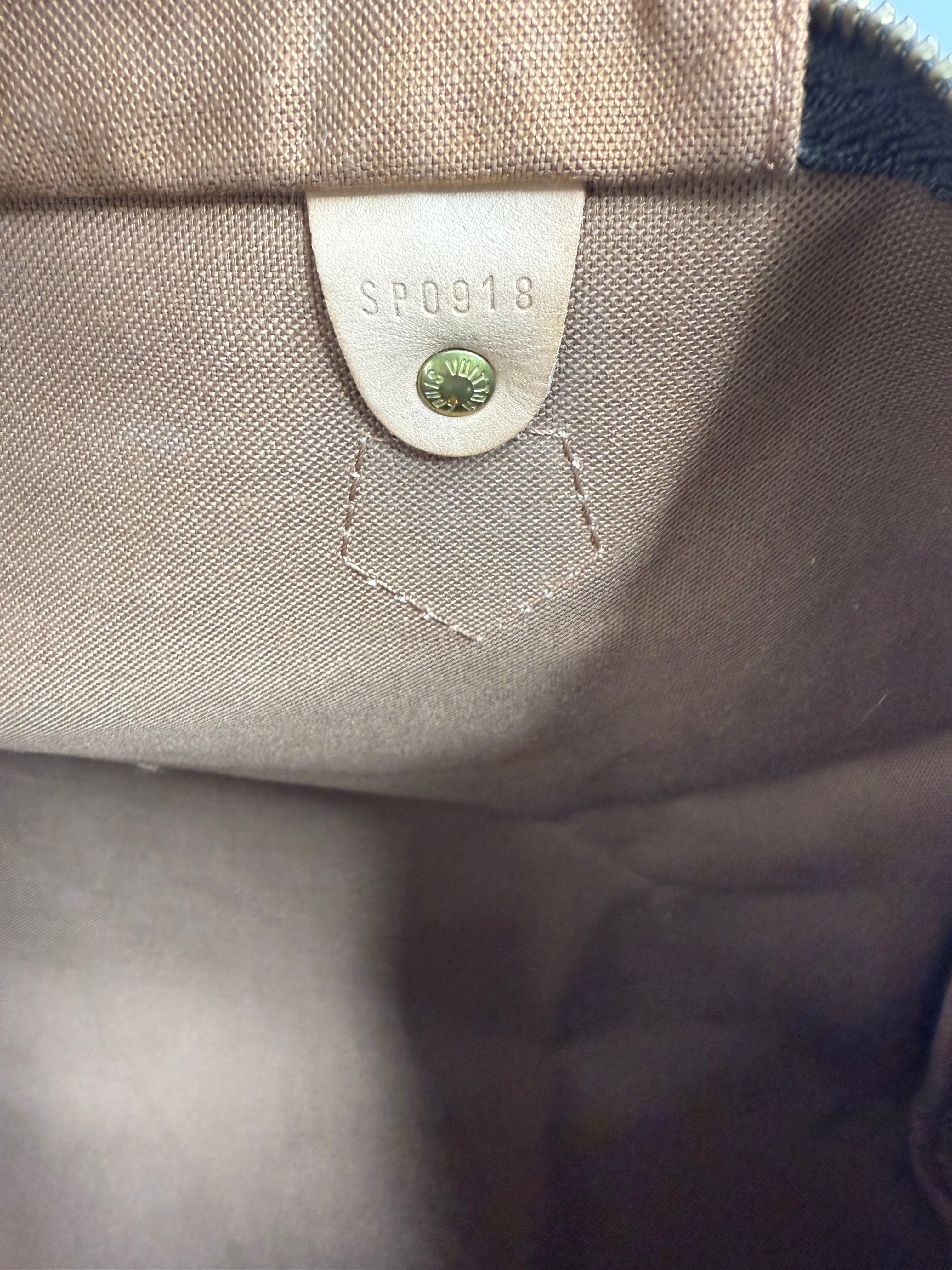 Louis Vuitton Speedy 40