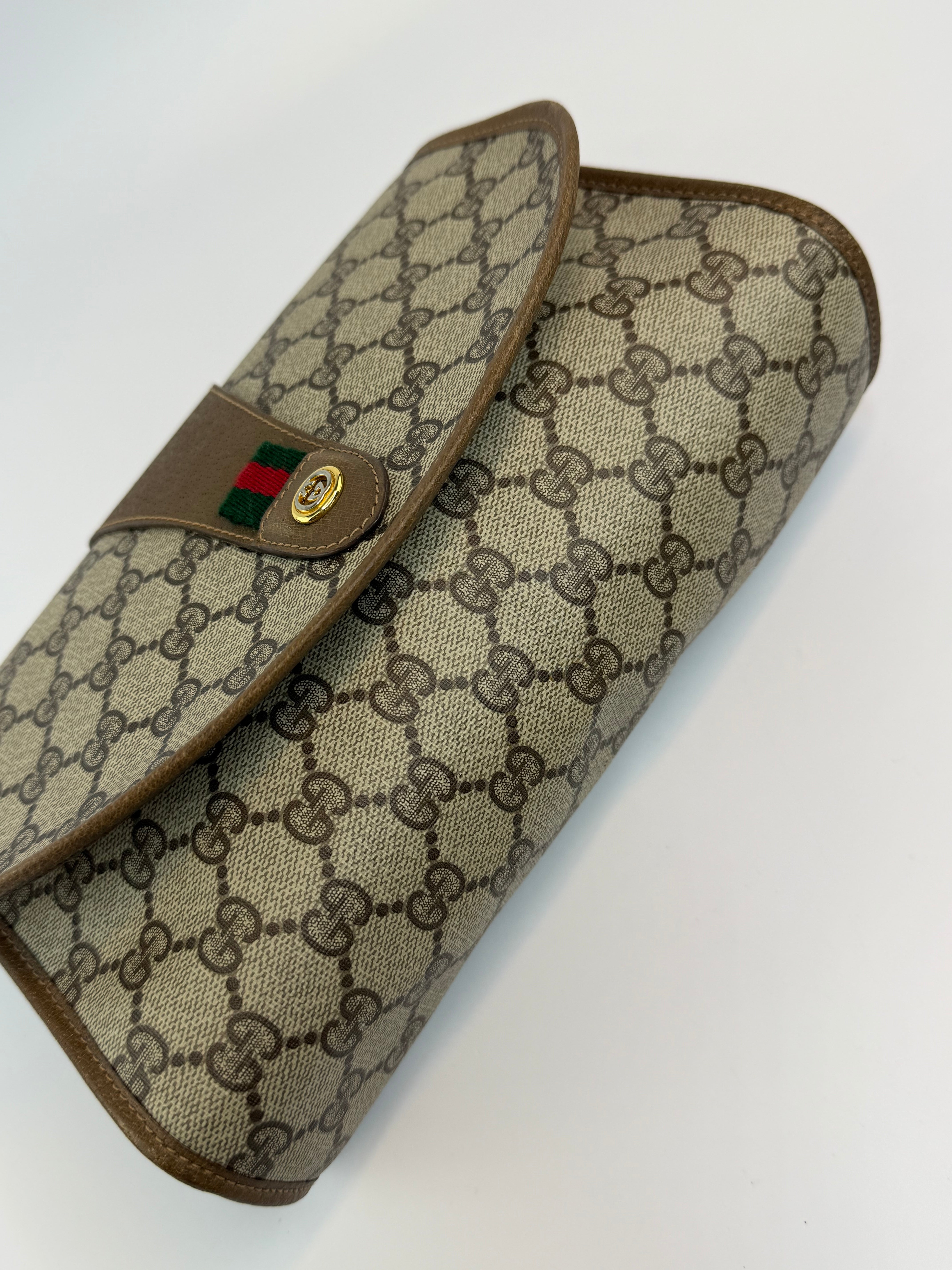 Gucci Vintage Medium Clutch