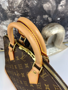 Louis Vuitton Alma PM