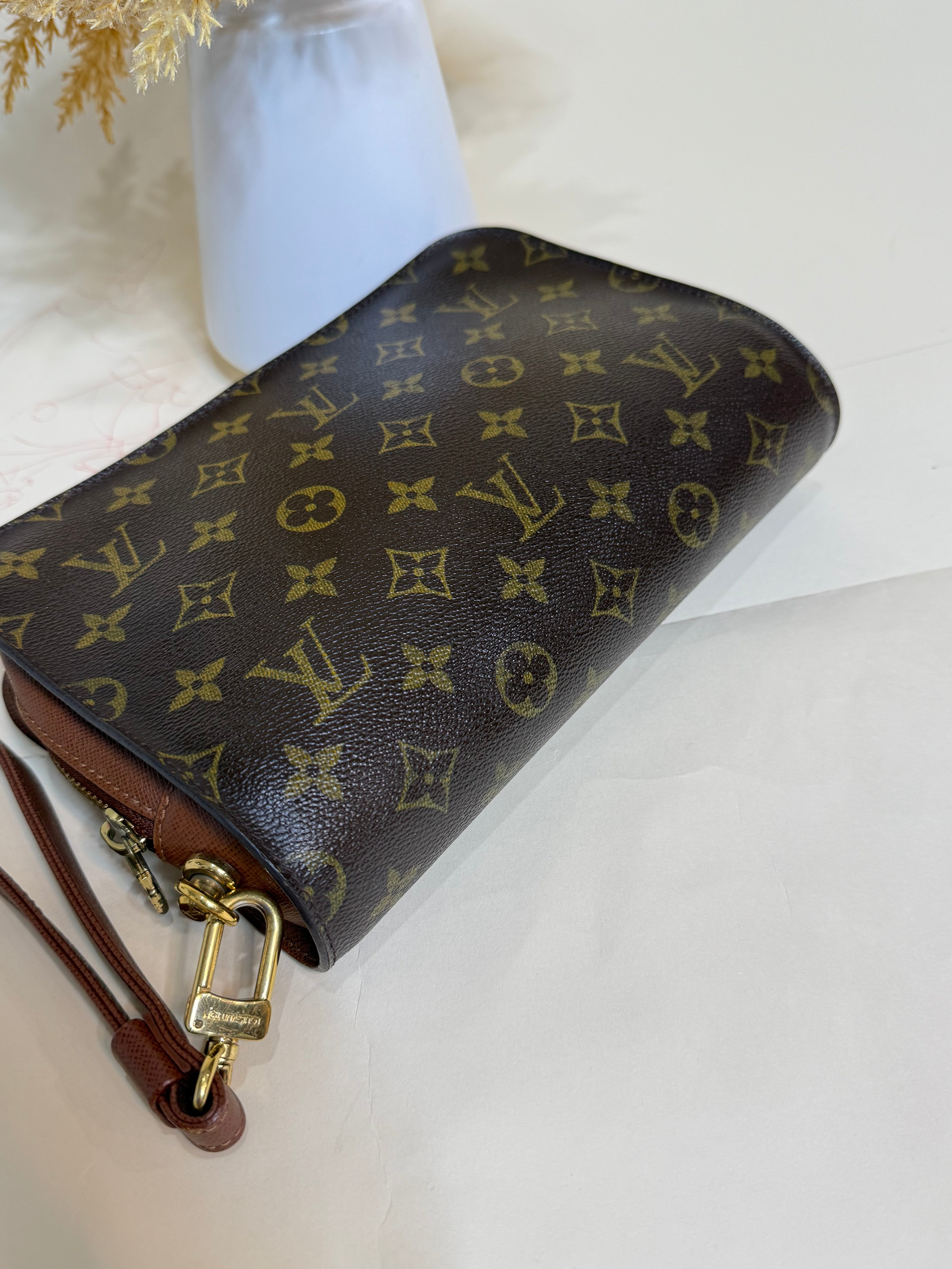 Louis Vuitton Orsay Clutch