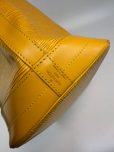 Louis Vuitton Epi Noe GM