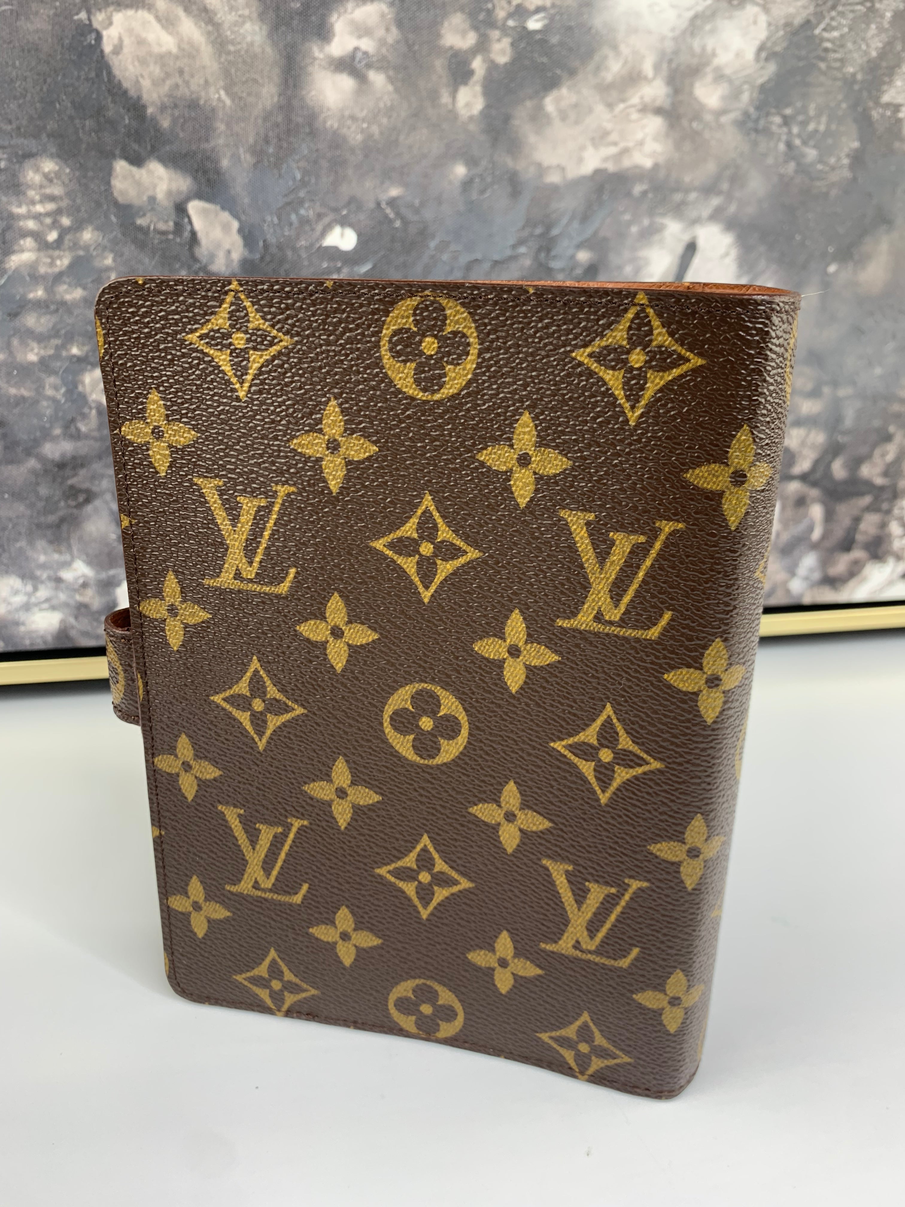 Louis Vuitton Agenda MM