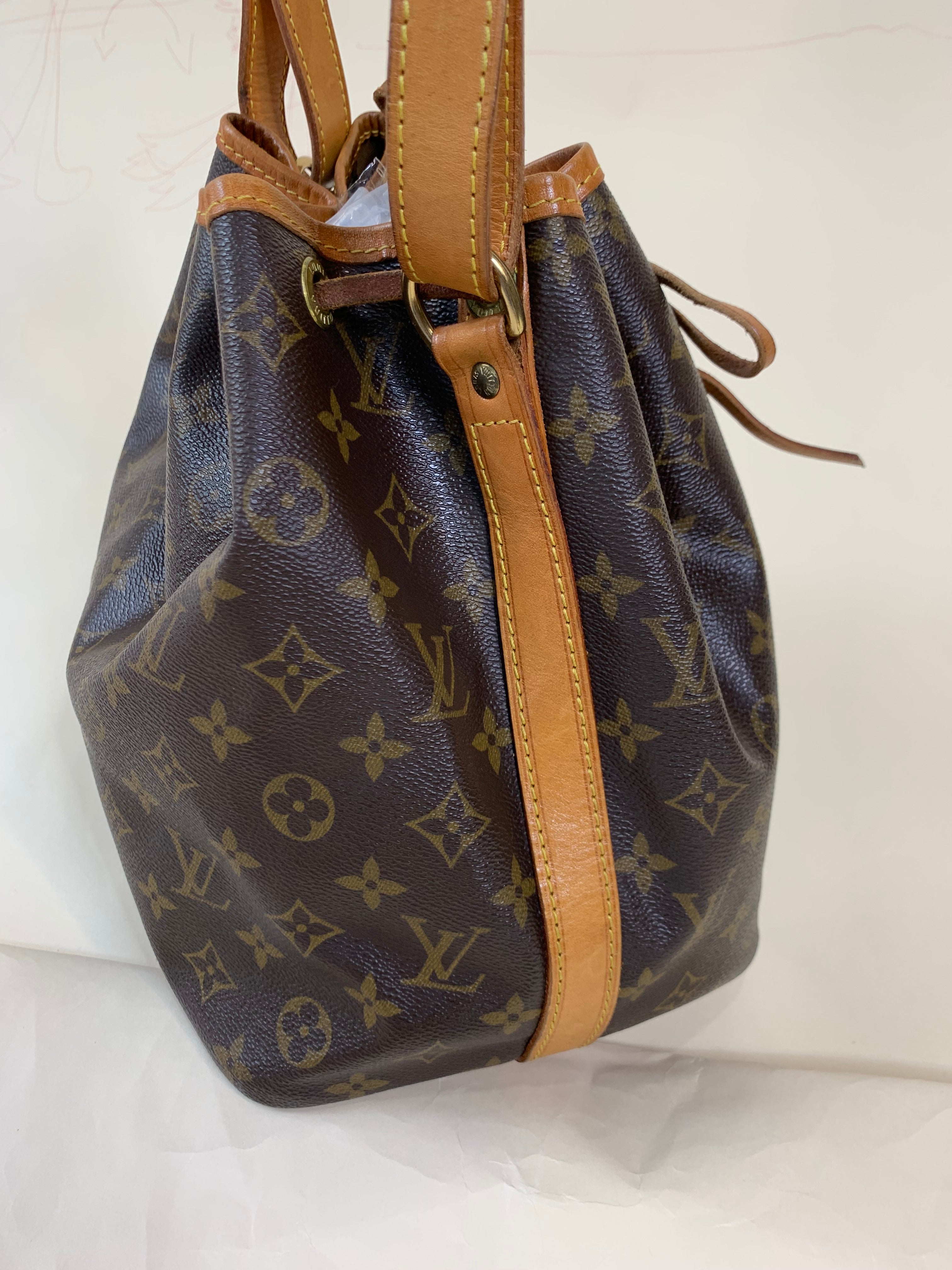 Louis Vuitton Noe PM