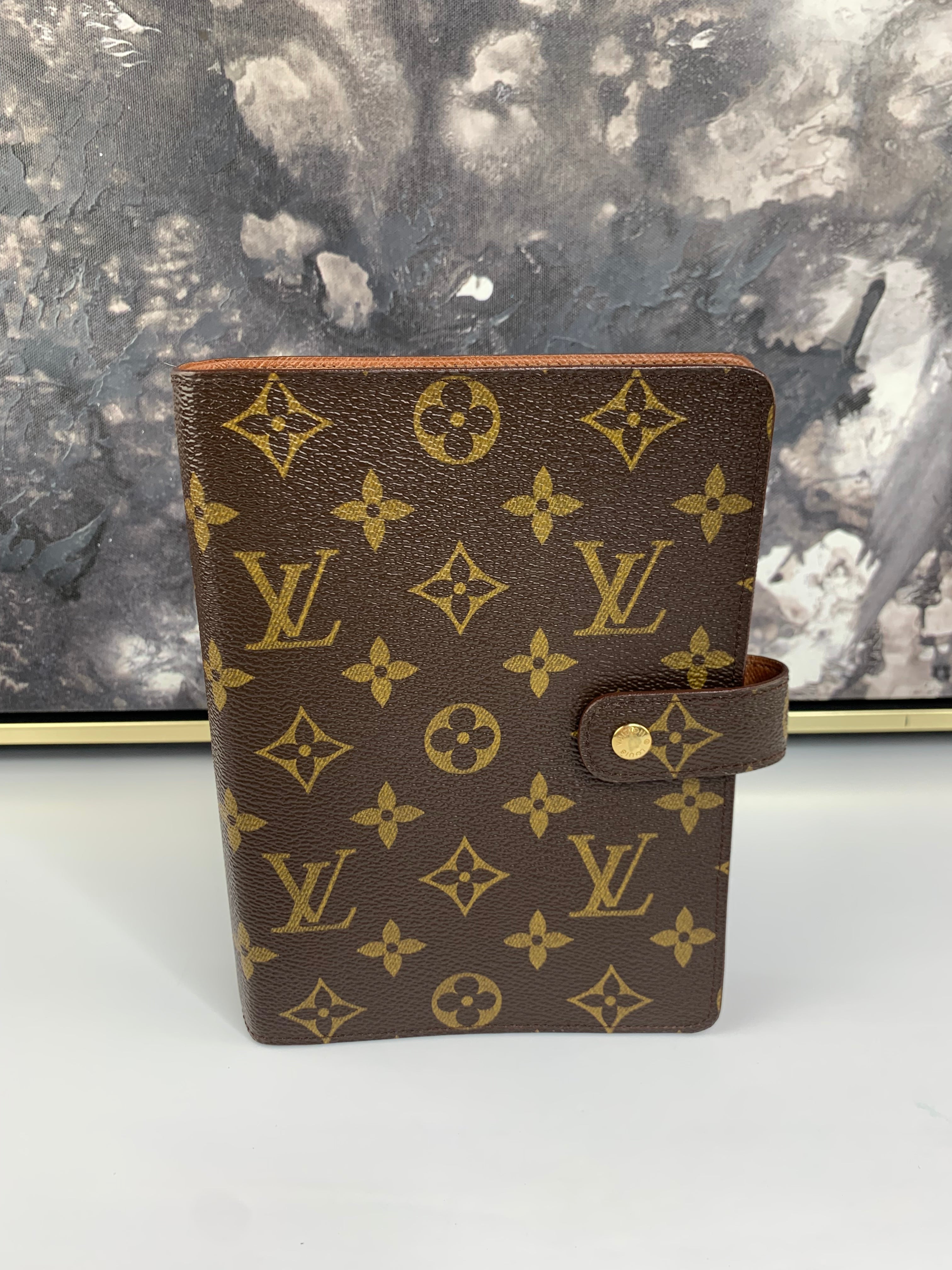 Louis Vuitton Agenda MM