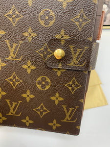 Louis Vuitton Large Ring Agenda